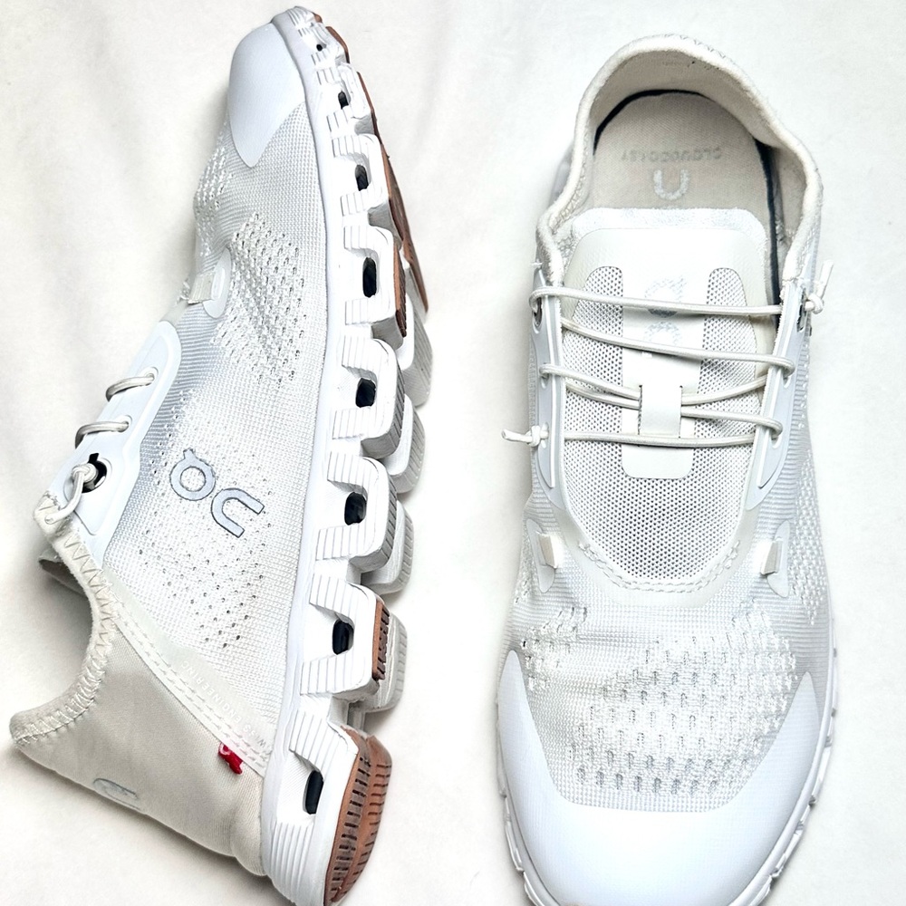 On Cloud 5- Coast. Off White/Cream Women’s Running Shoes - Picture 2 of 10
